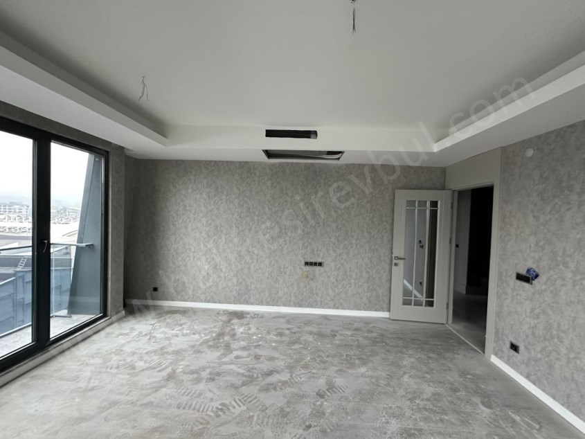 BALIKESİR KİRALIK DAİRE SAFİR DEN AYYILDIZ KONUTLARI 3+1 133 M2 HAVUZLU KAPALI OTOPARKLI LUX SON KAT