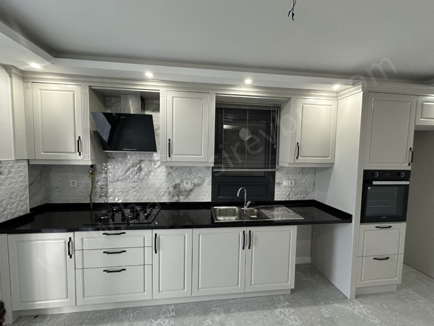 BALIKESİR KİRALIK DAİRE SAFİR PAŞAALANI BANDIRMA CAD.2+1 105 M2 ASANSÖRLÜ KAPALI OTOPARKLI LUX DAİRE