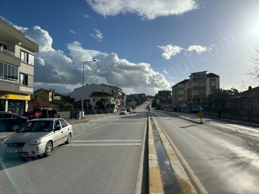 BALIKESİR KİRALIK DAİRE  SAFİR DEN YILDIRIM CAD.ÜZERİ 3+1 120 M2 AMERİKAN MUTFAKLI KOMBİLİ DAİRE