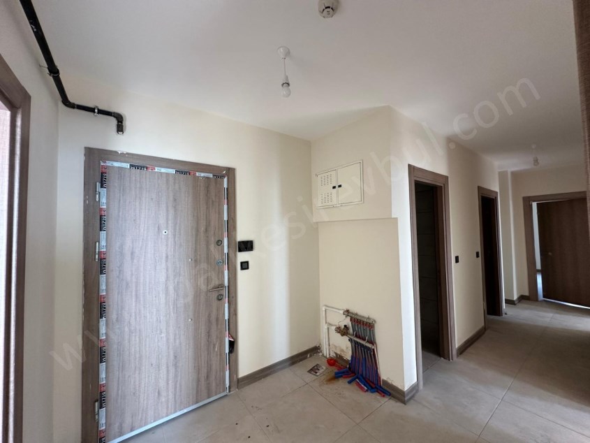 BALIKESİR KİRALIK DAİRE SAFİR DEN KUVAİ MİLLİYE TOKİ 2.ETAPTA 3+1 110 M2 FULL ŞEHİR MANZARALI ARAKAT