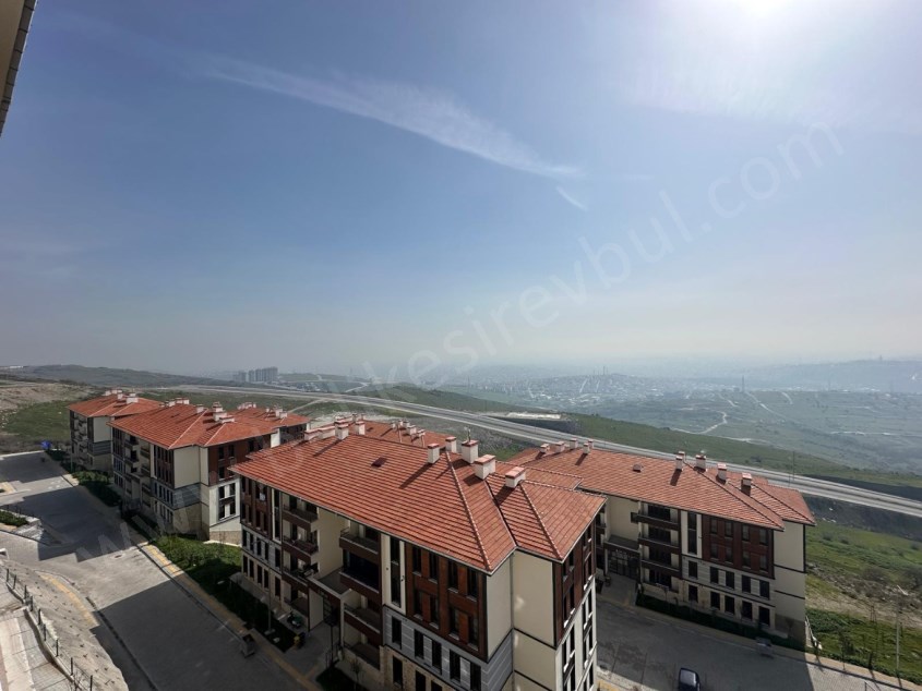 BALIKESİR KİRALIK DAİRE SAFİR DEN KUVAİ MİLLİYE TOKİ 2.ETAPTA 3+1 110 M2 FULL ŞEHİR MANZARALI ARAKAT