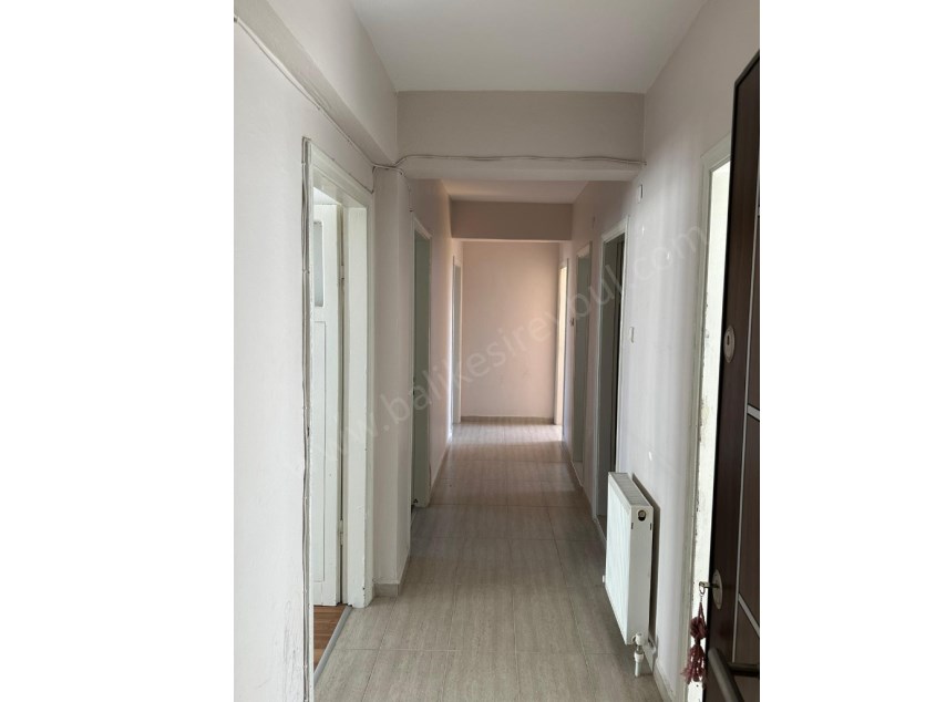 BALIKESİR KİRALIK DAİRE SAFİR DEN ADNAN MENDERES HUZUREVİ YANI 3+1 105 M2 KOMBİLİ YÜKSEK GİRİŞ DAİRE