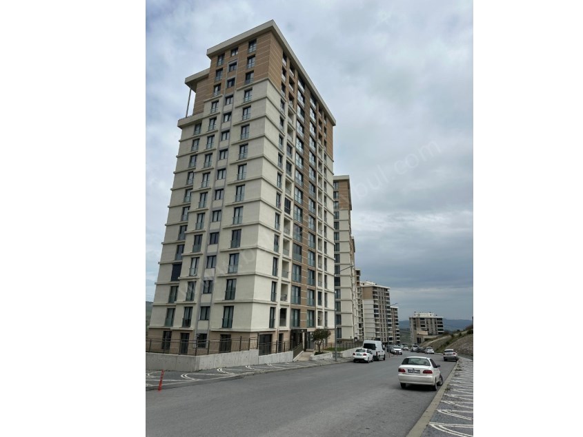 BALIKESİR KİRALIK DAİRE SAFİR DEN YENİ KARESİ BALTOKTA 3+1 97 M2 ASANSÖRLÜ LUX ARAKAT DAİRE