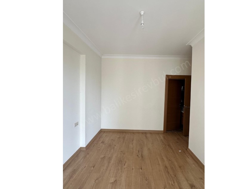 BALIKESİR KİRALIK DAİRE SAFİR DEN YENİ KARESİ BALTOKTA 3+1 97 M2 ASANSÖRLÜ LUX ARAKAT DAİRE