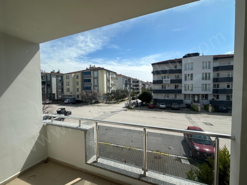BALIKESİR KİRALIK DAİRE SAFİR DEN BAHÇELİEVLER ASUVA PARK YAKINI MEVKİİ YERDE 3+1 130 M2 DAİRE