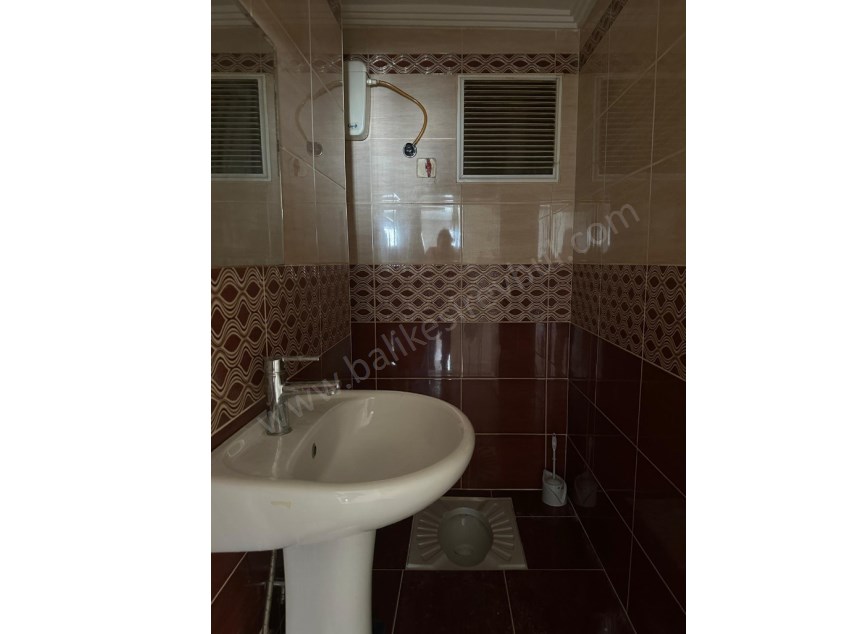 BALIKESİR KİRALIK DAİRE SAFİR DEN BAHÇELİEVLER ASUVA PARK YAKINI MEVKİİ YERDE 3+1 130 M2 DAİRE