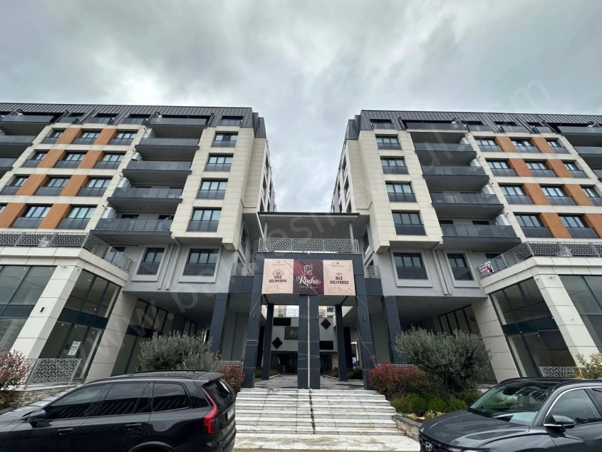BALIKESİR KİRALIK DÜKKAN SAFİR DEN AYYILDIZ KONUTLARINDA 253 M2 10 BURDA AVM YANI İÇ CEPHE DÜKKAN