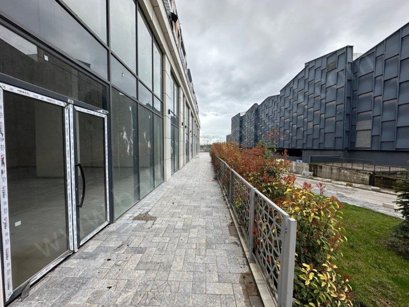 BALIKESİR KİRALIK DÜKKAN SAFİR DEN AYYILDIZ KONUTLARINDA 107 M2 10 BURDA AVM YANI ARKA CEPHE DÜKKAN