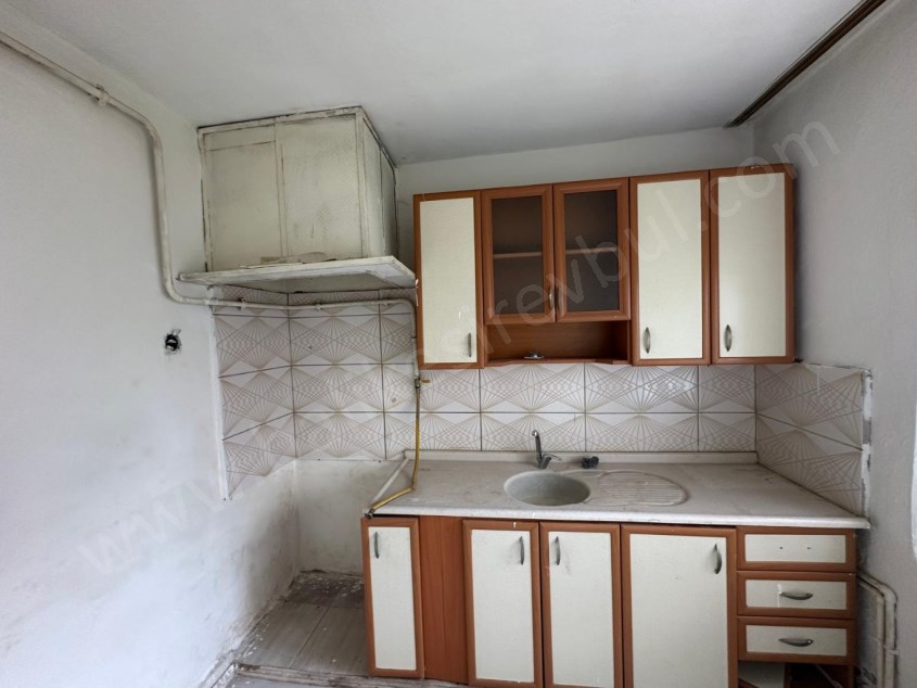 BALIKESİR KİRALIK DAİRE SAFİR DEN HASAN BASRİ ÇANTAYDA 2+1 80 M2 KOMBİLİ BODRUM KAT DAİRE