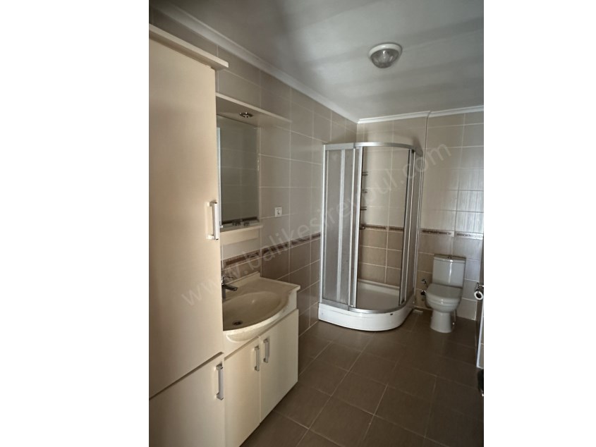 BALIKESİR KİRALIK DAİRE SAFİR DEN BAHÇELİEVLER SAVAŞTEPE CAD.YAK.3+1 170 M2 ASANSÖRLÜ SON KAT DAİRE