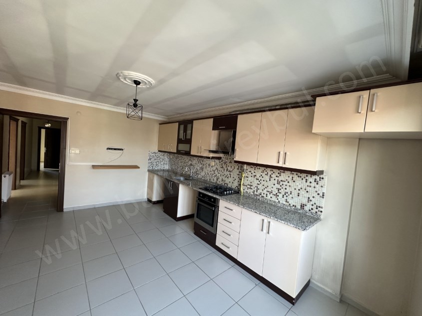 BALIKESİR KİRALIK DAİRE SAFİR DEN BAHÇELİEVLER SAVAŞTEPE CAD.YAK.3+1 170 M2 ASANSÖRLÜ SON KAT DAİRE