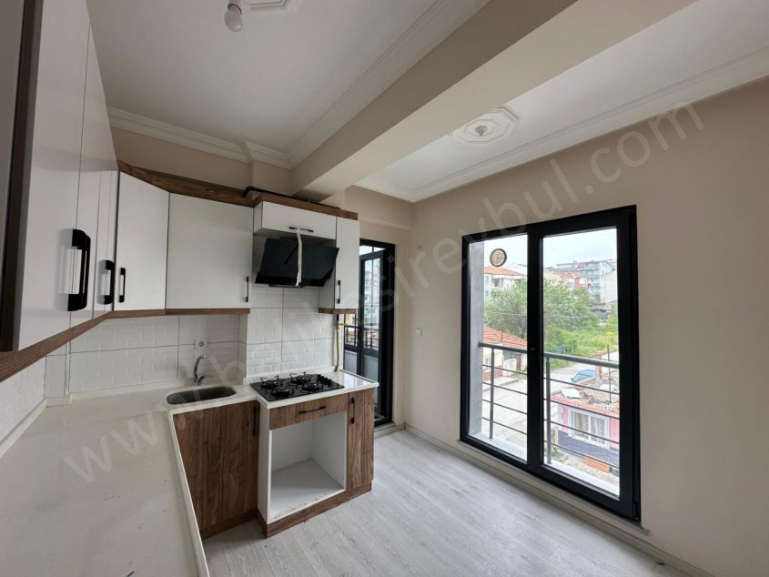 BALIKESİR KİRALIK DAİRE SAFİR DEN GAZİOSMANPAŞA DOKUMA CAD.ORGANİZE YAK.2+1 AYRI MUTFAKLI ARAKAT 