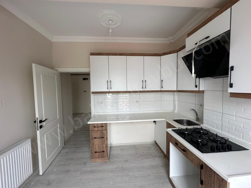BALIKESİR KİRALIK DAİRE SAFİR DEN GAZİOSMANPAŞA DOKUMA CAD.ORGANİZE YAK.2+1 AYRI MUTFAKLI ARAKAT 