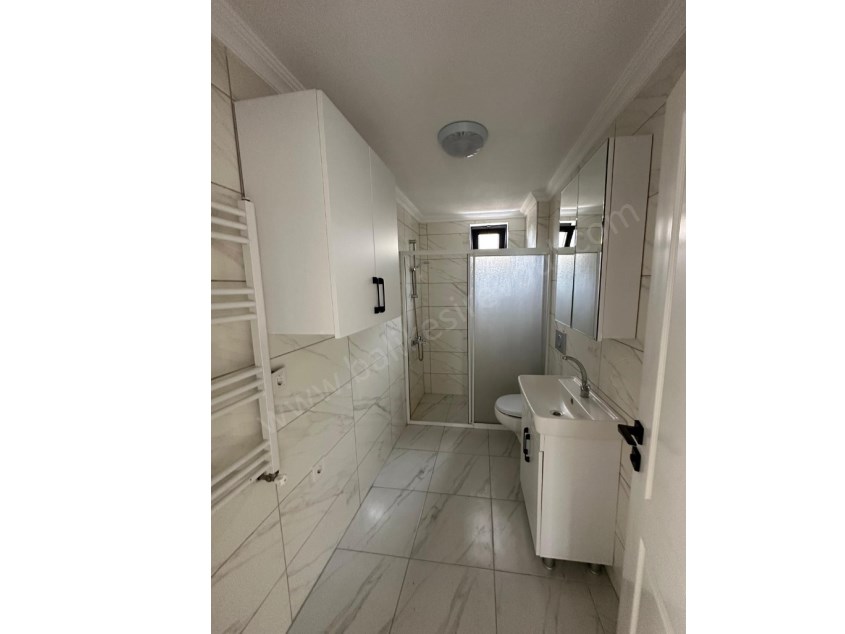 BALIKESİR KİRALIK DAİRE SAFİR DEN GAZİOSMANPAŞA DOKUMA CAD.ORGANİZE YAK.2+1 AYRI MUTFAKLI ARAKAT 