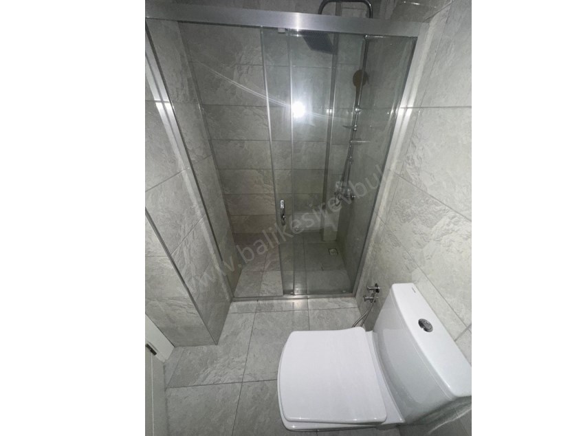 BALIKESİR KİRALIK DAİRE SAFİR DEN ALTIEYLÜL FEN LİSESİ ARKASI 2+1 62 M2 AMERİKAN MUTFAKLI 