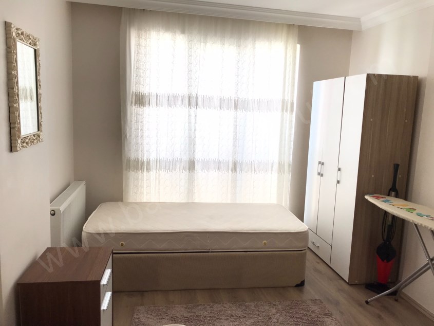 BALIKESİR KİRALIK DAİRE SAFİR DEN NECATİ EĞİTİM FAKÜLTESİ YANI 1+1 45 M2 EŞYALI ASANSÖRLÜ LUX ARAKAT