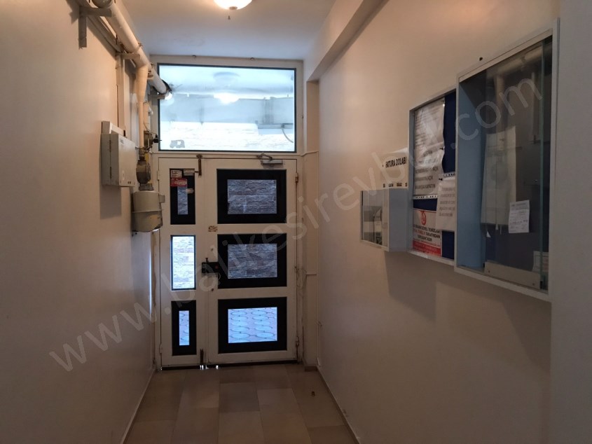 BALIKESİR KİRALIK DAİRE SAFİR DEN NECATİ EĞİTİM FAKÜLTESİ YANI 1+1 45 M2 EŞYALI ASANSÖRLÜ LUX ARAKAT