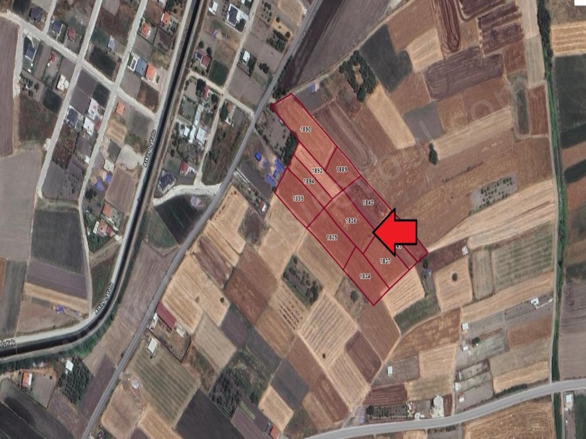 BALIKESİR SATILIK TARLA SAFİR DEN ATKÖYDE YOLA YAKIN 2.150 M2 MÜSTAKİL TAPULU YATIRIMLIK TARLA