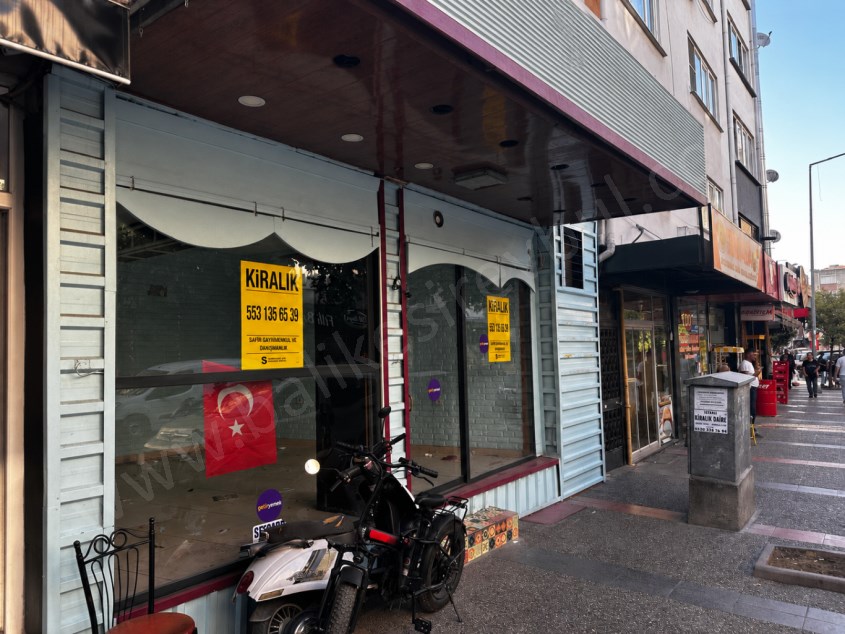 BALIKESİR KİRALIK DÜKKAN SAFİR DEN ÇARŞI MERKEZ ANAFARTALAR CAD.ÜZERİ 19 M2 BACALI