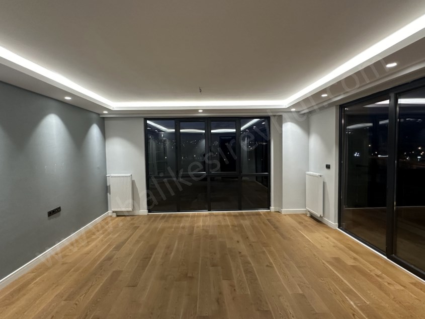 BALIKESİR KİRALIK DAİRE SAFİR DEN YENİ YAŞAM ALANI CİTY LİFE 3+1 174 M2 3 CEPHELİ LUX ARAKAT DAİRE