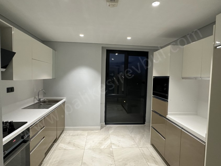 BALIKESİR KİRALIK DAİRE SAFİR DEN YENİ YAŞAM ALANI CİTY LİFE 3+1 174 M2 3 CEPHELİ LUX ARAKAT DAİRE