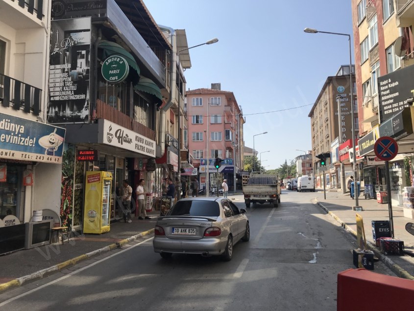 BALIKESİR SATILIK BİNA SAFİR DEN ANAFARTALAR CD.YANI 201 M2 ARSA İÇİNDE KİRA GETİRİLİ KOMPLE BİNA 
