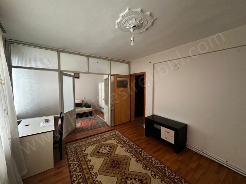 BALIKESİR KİRALIK DAİRE SAFİR DEN ANAFARTALAR CD.YANI 2+1 85 M2 EŞYALI KOMBİLİ DAİRE