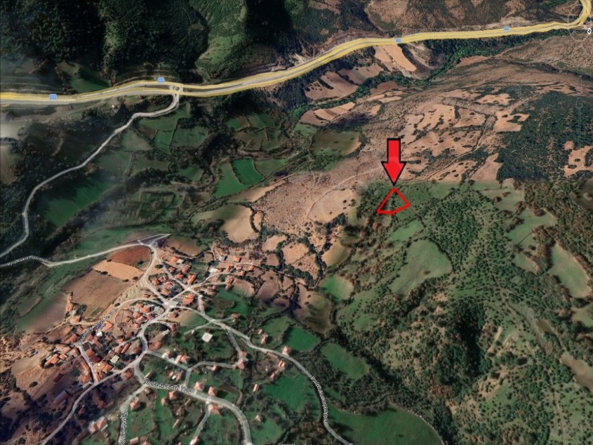 BALIKESİR SATILIK TARLA SAFİR DEN KEPSUT EYÜPBÜKÜ RESMİ KADASTRO YOLU OLAN 2.041 M2 YATIRIMLIK TARLA
