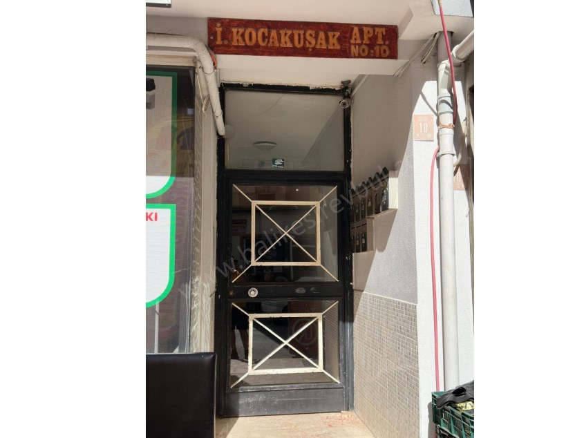 BALIKESİR KİRALIK DAİRE SAFİR DEN ÇARŞI MERKEZE YÜRÜME MESAFESİNDE 2+1 90 M2 ASANSÖRLÜ ARAKAT DAİRE