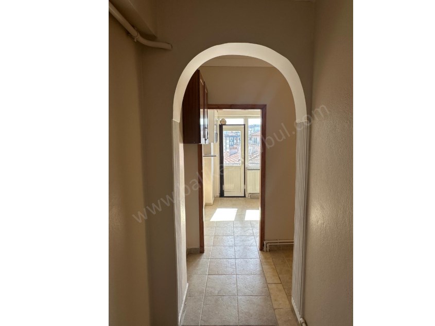 BALIKESİR KİRALIK DAİRE SAFİR DEN ÇARŞI MERKEZE YÜRÜME MESAFESİNDE 2+1 90 M2 ASANSÖRLÜ ARAKAT DAİRE