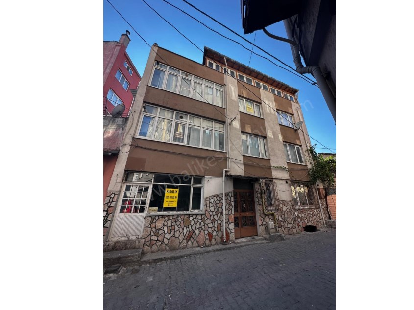 BALIKESİR KİRALIK DÜKKAN SAFİR DEN ANAFARTALAR CADDESİ YANI 15 M2 İŞYERİ VE DEPOYA UYGUN 