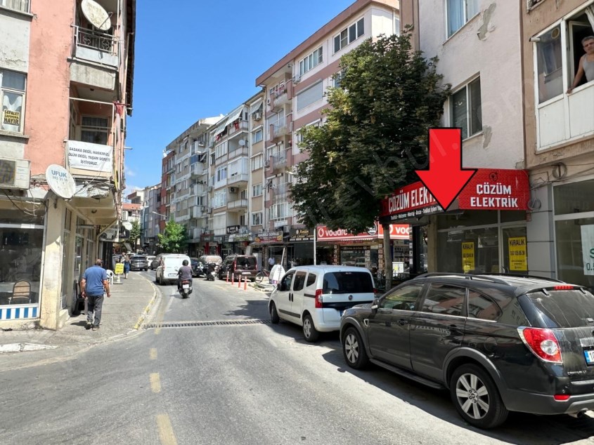 BALIKESİR KİRALIK DÜKKAN SAFİR DEN ATALAR CADDESİ ÜZERİ MEVKİİ YERDE 16 M2 KİRALIK DÜKKAN