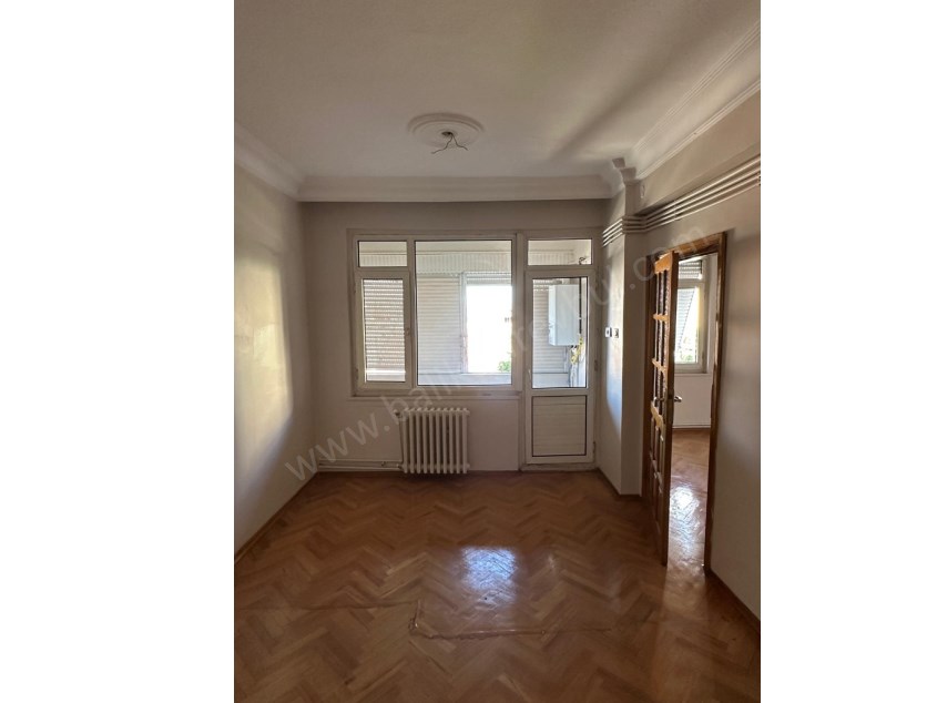 BALIKESİR SATILIK DAİRE SAFİR DEN ÇARŞI MERKEZE YÜRÜME MESAFESİNDE 3+1 115 M2 ASANSÖRLÜ ARAKAT DAİRE