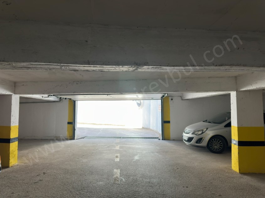 ALTINKENT SİTESİNDE 3+1 172 M2 HAVUZLU KAPALI OTOPARKLI ASANSÖRLÜ LUX DAİRE​