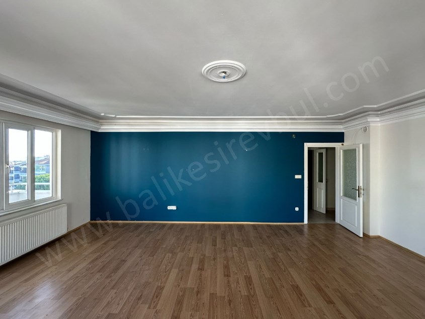 ALTINKENT SİTESİNDE 3+1 172 M2 HAVUZLU KAPALI OTOPARKLI ASANSÖRLÜ LUX DAİRE​