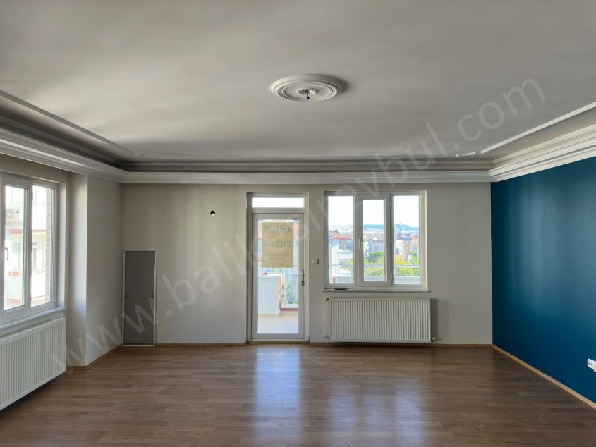 ALTINKENT SİTESİNDE 3+1 172 M2 HAVUZLU KAPALI OTOPARKLI ASANSÖRLÜ LUX DAİRE​