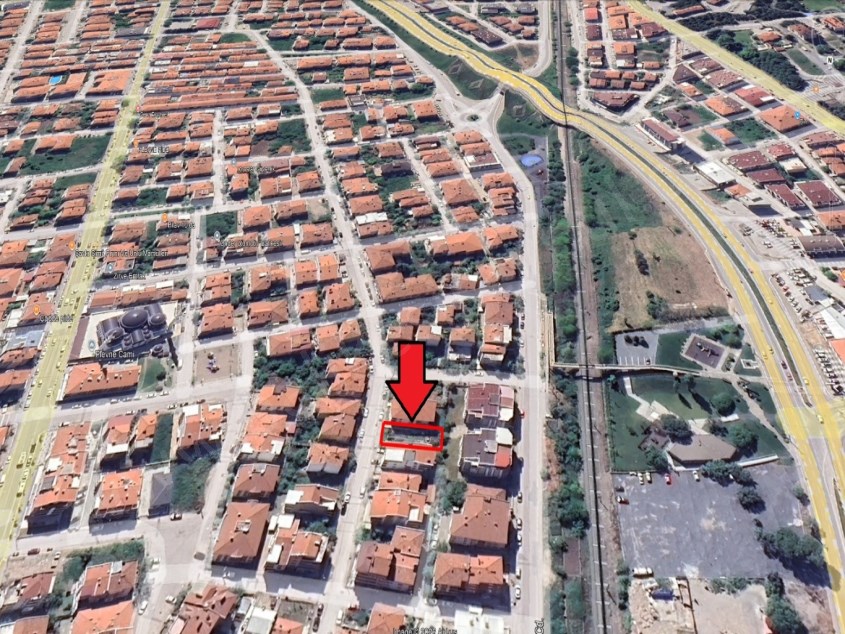 BALIKESİR SATILIK ARSA SAFİR DEN PLEVNE YENİ İZMİR YOLU İLE BİROL KOÇ CAD.ARASI 293 M2 3 KAT İMARLI 