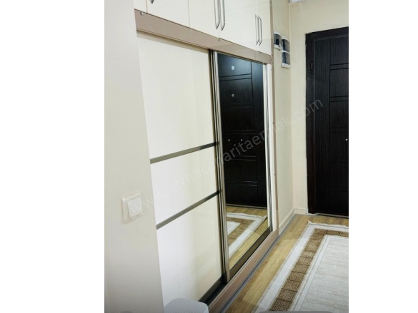 Fırat Mahallesi. Ağrı Satılık Daire |  3+1 Oda | 147M2 2.950.000Tl  Krediye Uygun  | 3. Kat | Kombi | 3 Yatak Odası Resim-4
