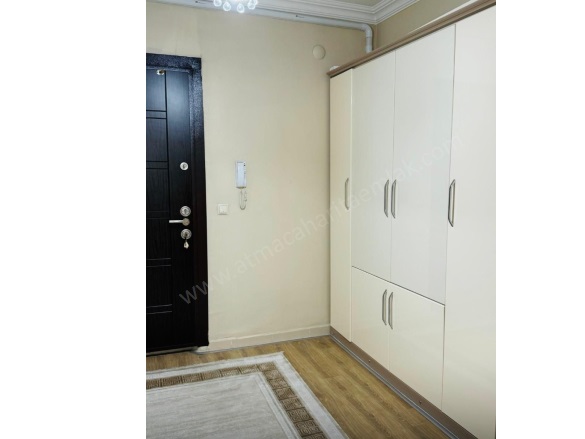 Fırat Mahallesi. Ağrı Satılık Daire |  3+1 Oda | 147M2 2.950.000Tl  Krediye Uygun  | 3. Kat | Kombi | 3 Yatak Odası Resim-5