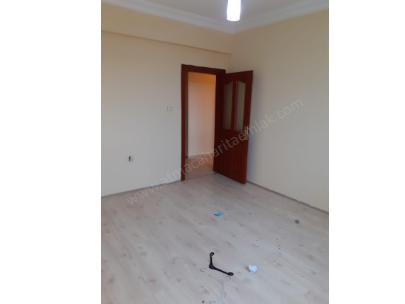 Abide Mahallesi. Ağrı Kiralık Daire |  4+1 Oda | 210M2 Aylık 15.000Tl | 3. Kat | Kombi Resim-5