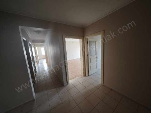 Valilik Tokilerde Kiralık Daire 3+1 Merkez Fırat Mahallesi