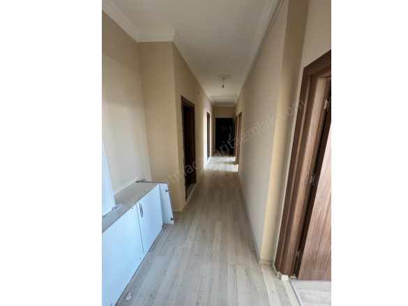 il Emniyet Müdürlüğü Yanı 5 Kat Kiralık Daire 2+1 Merkez Hürriyet Mahallesi