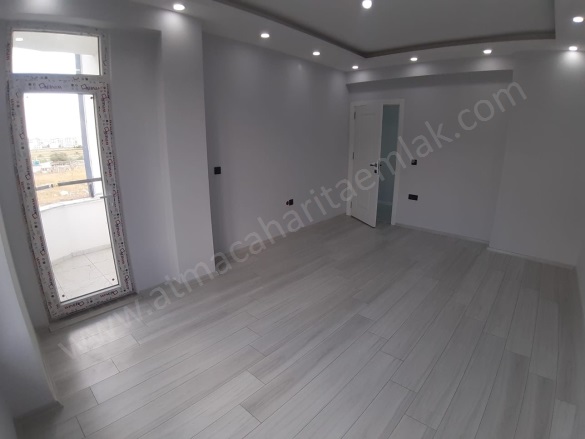 Abide Mahallesi. Ağrı Satılık Daire |  3+1 Oda | 144M2 3.100.000Tl  Krediye Uygun  | 5. Kat | Yerden Isıtma | 2 Banyo | 3 Yatak Odası Resim-5