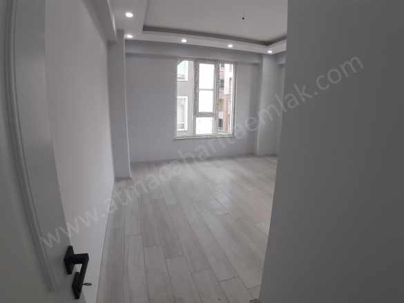 Abide Mahallesi Bey Sitesinde Satılık Daire 3+1 Lüks Merkez