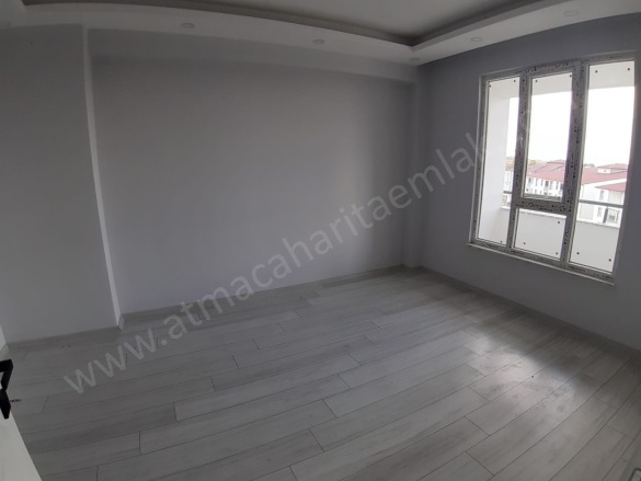 Abide Mahallesi. Ağrı Satılık Daire |  2+1 Oda | 102M2 2.400.000Tl  Krediye Uygun  | 5. Kat | Yerden Isıtma | 1 Banyo | 2 Yatak Odası Resim-3