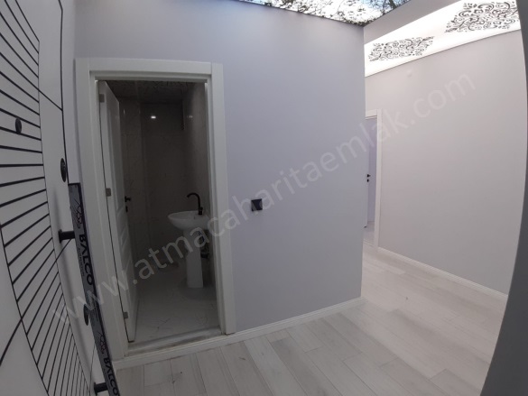 100. Yıl Mahallesi. Ağrı Satılık Daire |  3+1 Oda | 120M2 2.500.000Tl  Krediye Uygun  | 1. Kat | Yerden Isıtma | 2 Banyo | 3 Yatak Odası Resim-1