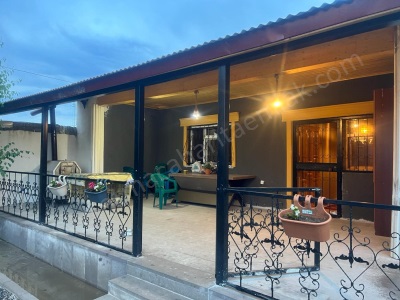 Çukurçayır (Yekmal) Köyünde Satılık Müstakil Ev Villa Tarzında Baçeli 3+1 Merkez Köyü