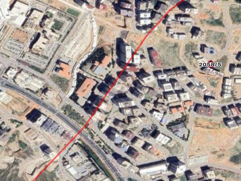 Arsa Bankası Merkezden Telekom arkasında SATILIK 461 M2 ARSA