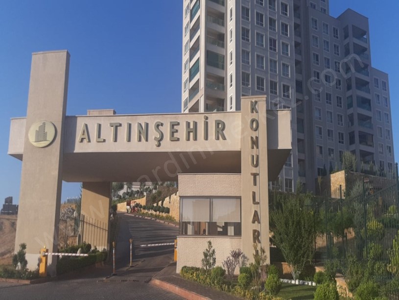 MARDİNİN MARKASI ALTINŞEHİRDE KİRALIK 1+1 DAİRE