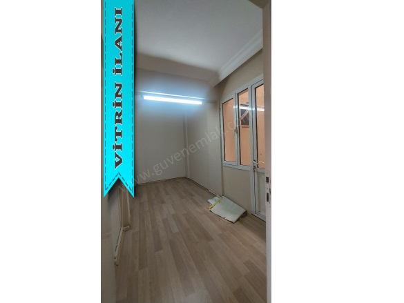 Atatürk Mahallesi. Ödemiş Kiralık Daire |  3+1 Oda | 135M2 Aylık 16.000Tl | 4. Kat | Doğalgaz | 1 Banyo | 1 Yatak Odası Resim-3